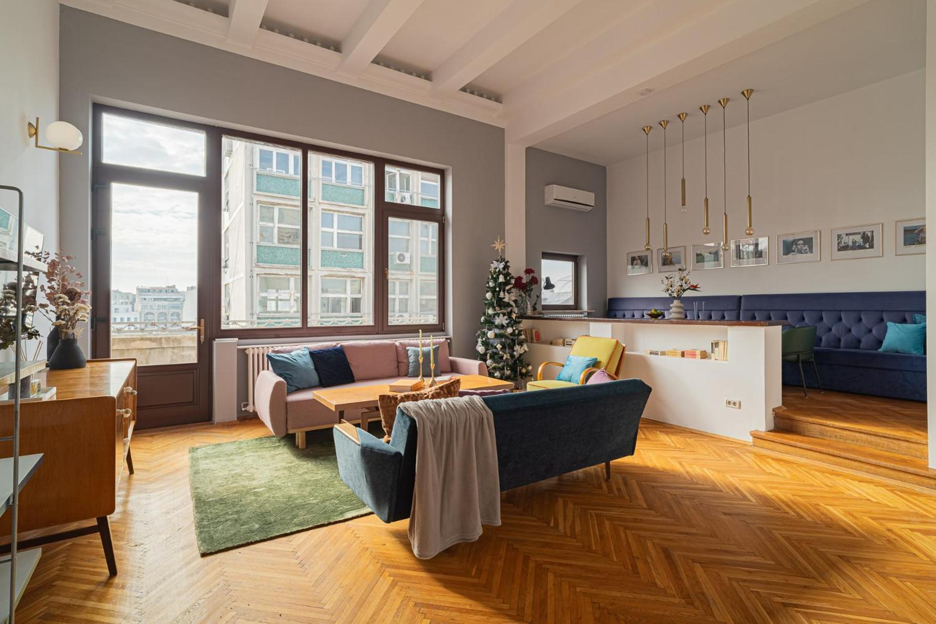 Spacious 3br Atrium Penthouse, Balcony, Cismigiu Appartement Bucarest
