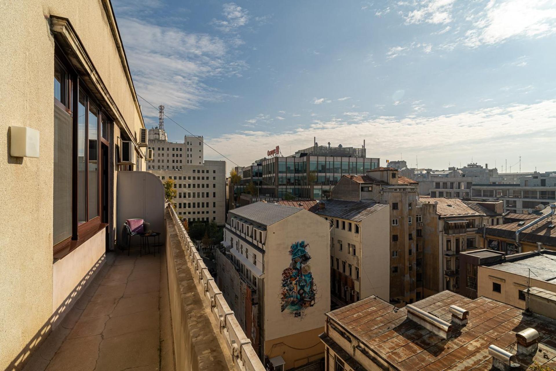 Spacious 3br Atrium Penthouse, Balcony, Cismigiu Appartement Bucarest